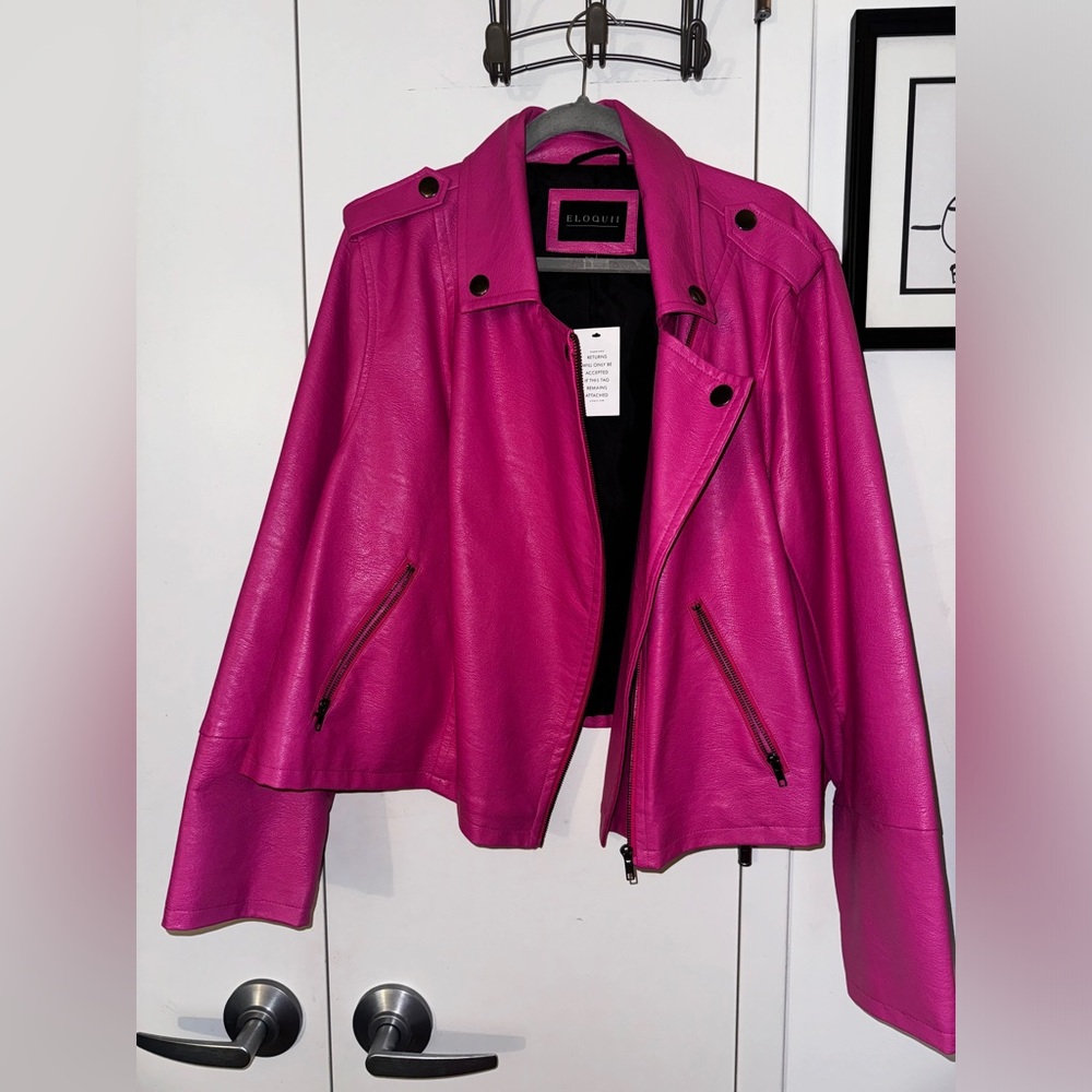 Brand new with tags … functional pockets
